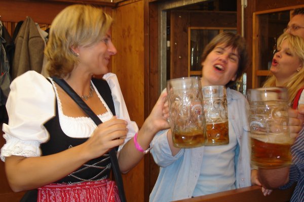 26.-28.-09.2008_Oktoberfest_102.jpg (60390 Bytes)