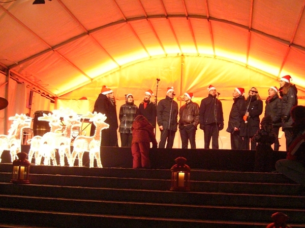 08.12.2012_Weihnachtsmarkt_6.jpg (209448 Bytes)