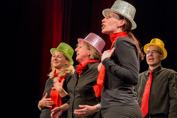 13.03.2014_Total_Choral_81.jpg (150487 Bytes)